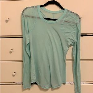 Lulu lemon workout top